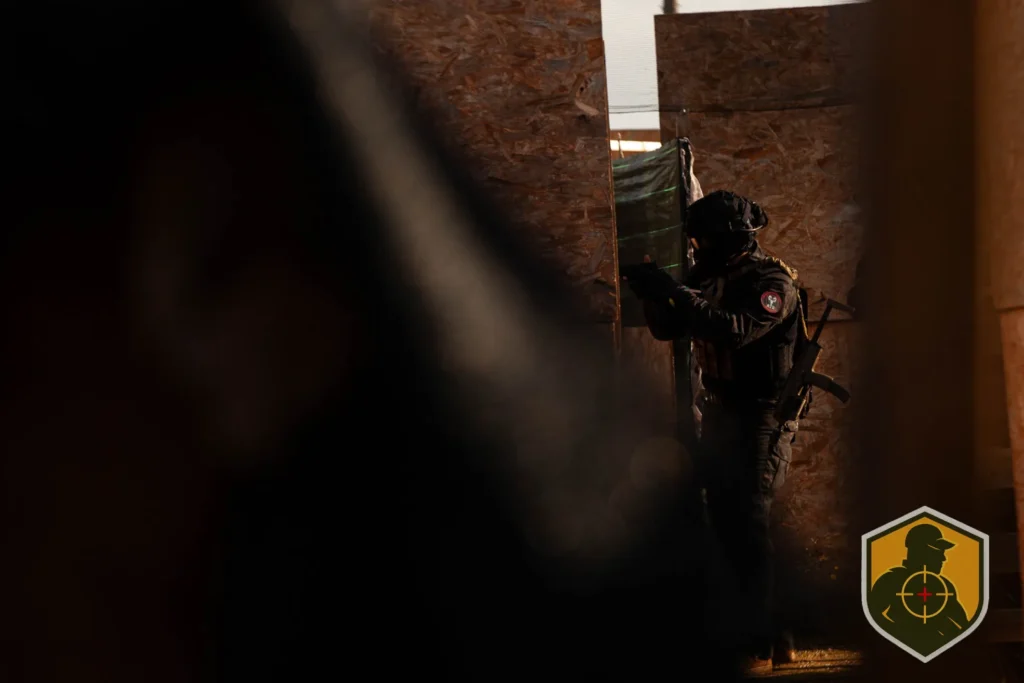 El_Fugitivo_Tactico_Elysum-13